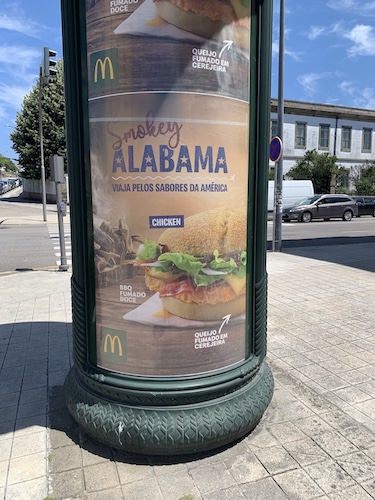 A sign advertising the Smoky Alabama sandwich.