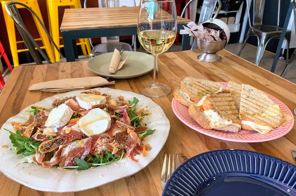 House salad and grilled vegetarian sandwich at La Boulangerie in Lisbon