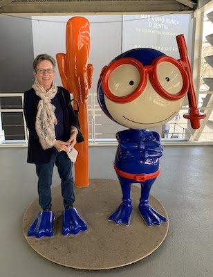 Mary with Vasco at the Oceanário de Lisboa