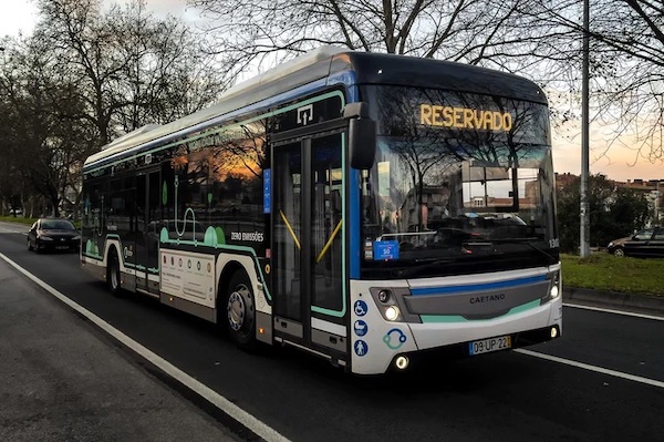 A Porto, Portugal bus