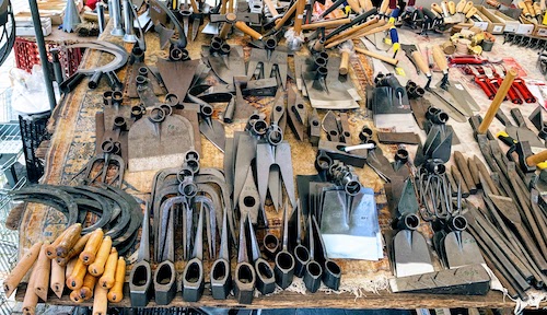 Tools for sale at the Feira Semanal de Espinho.
