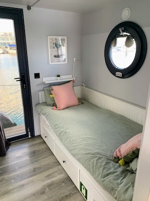 The bedroom of the houseboat