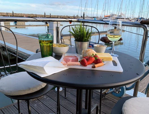 Our picnic on the houseboat