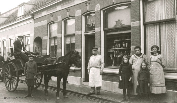 A historical photo from Bakery Carl Siegert