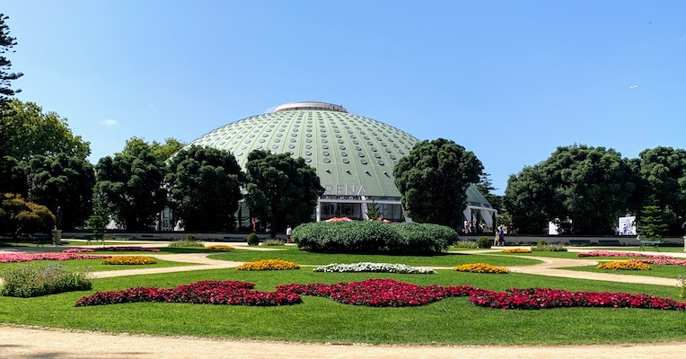 The Jardins do Palácio de Cristal and the Super Bock Arena