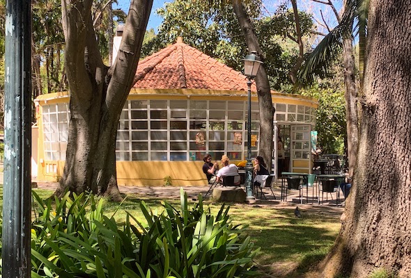 The Bananacafé quiosque in the Jardim da Estrela, Lisbon.