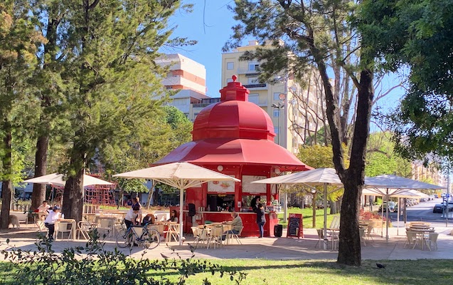 The Déjà Vu Park quiosque in the Campo Grande park, Lisbon.