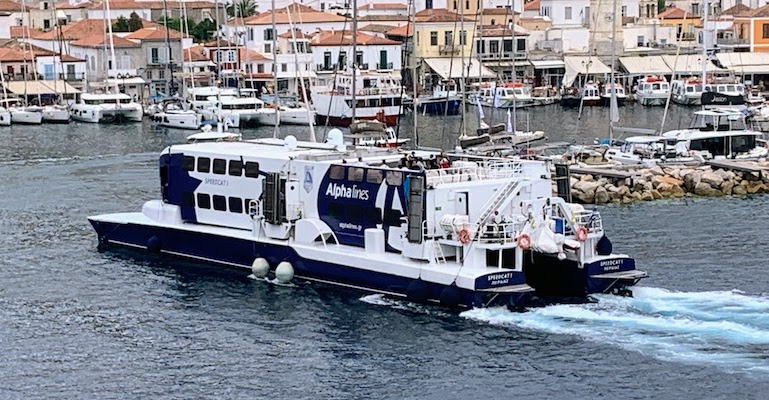 9829 - Speedcat I ferry The ferry SpeedCat I arriving in port at Hydra Town.